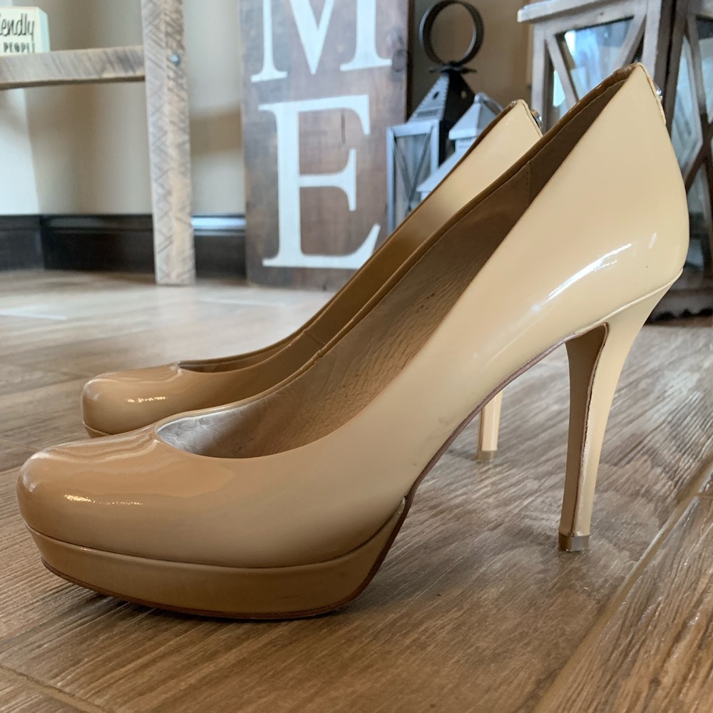 Michael Kors patent leather nude pumps